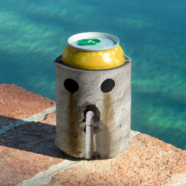 Grunge Wasserleitung Dosenkühler (In Situ Pool)