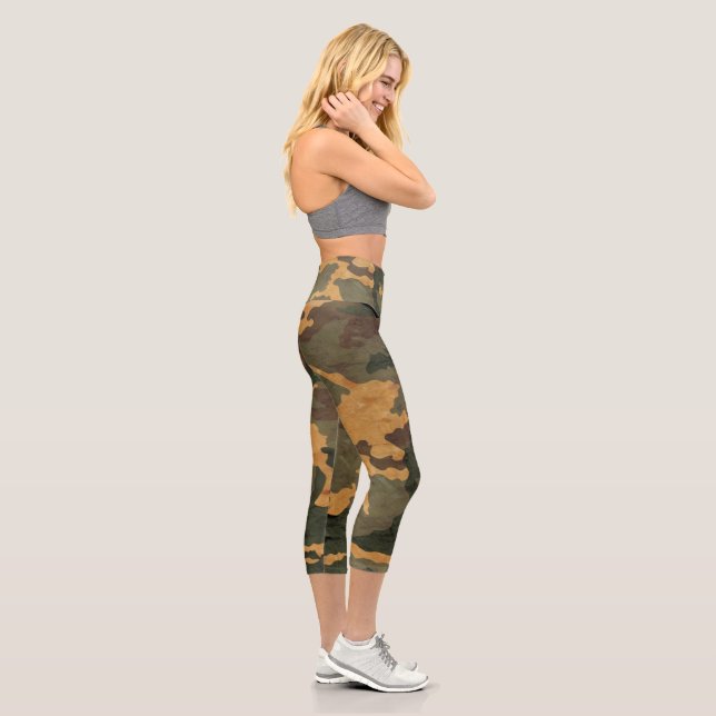 Grunged Green Camouflage Capri Leggings (Rechts)