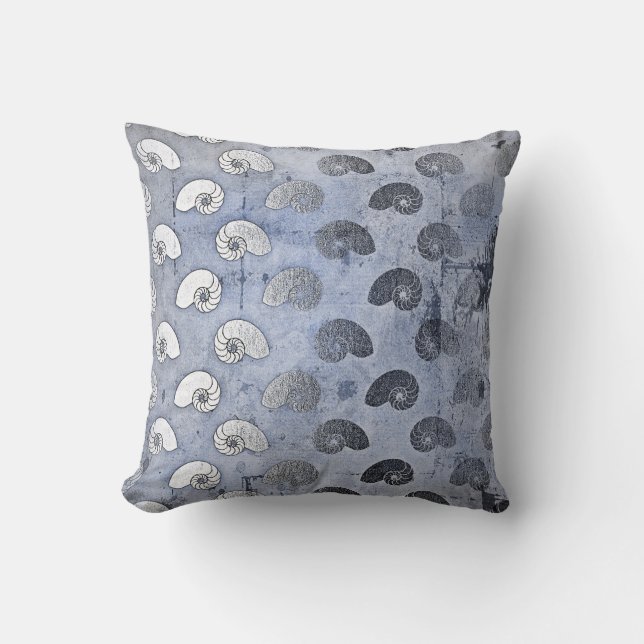 Grungy Silver Gray Blue Seashells Ocean Beach Kissen (Vorderseite)