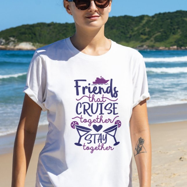 Gruppe Freunde Kreuzfahrt Urlaub T-Shirt (Von Creator hochgeladen)
