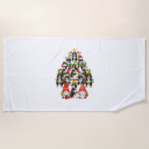 Gruppe Santa Reindeer Elf Bernedoodles als Weihnac Strandtuch