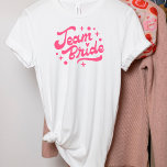 Gruppenbrille Rosa Buchstaben T - Shirt<br><div class="desc">Gruppe T Shirts für Sie Junggeselinnen-Abschied,  das Design,  mit der Meldung "Team Bride " in rosa Schrift. Ein Muss für die Freunde des Bachelorette.</div>