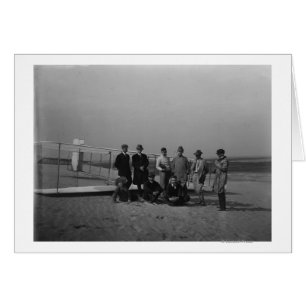 Gruppenportrait vor dem Gleitschirm bei Kill