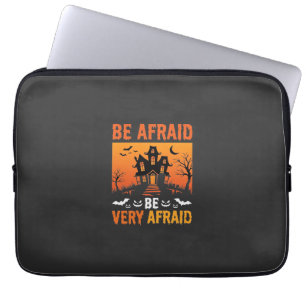 Grusel-Haus Halloween-Design Laptopschutzhülle