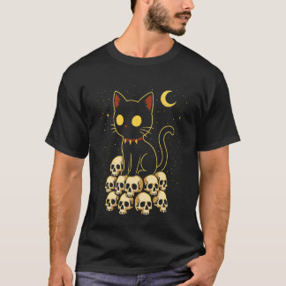 Gruselige Gothic-Katze Süße Katze auf Totenköpfen  T-Shirt