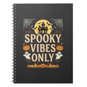 Gruselige Halloween-Geisterburg Design_1 Notizblock