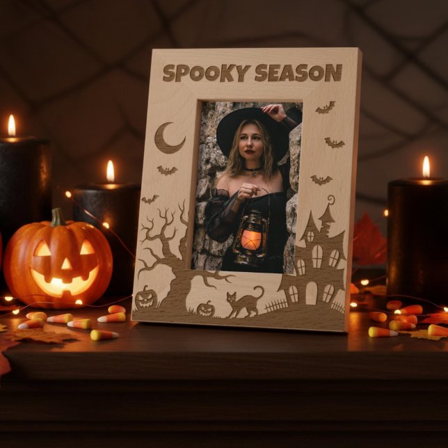 Gruselige Halloween-Szene Geätzte Rahmen (Von Creator hochgeladen)