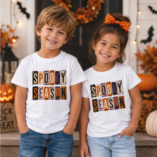 Gruselige Saison im Vintage-Blockbuchstabenstil Baby T-shirt