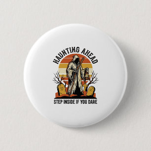 Gruseliger Friedhof-Shirt mit geisterhaftem Sonnen Button