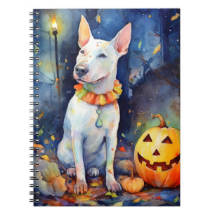 Gruseliger Halloween-Bullterrier mit Kürbissen Notizblock