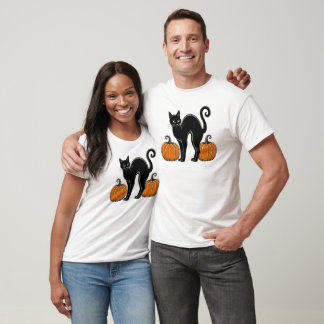 Gruseliger Halloween-Kürbis mit Vintage-Schwarzkat T-Shirt