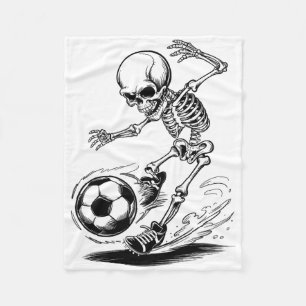 Gruseliger Halloween-Skeleton-Kinder spielen Fußba Fleecedecke