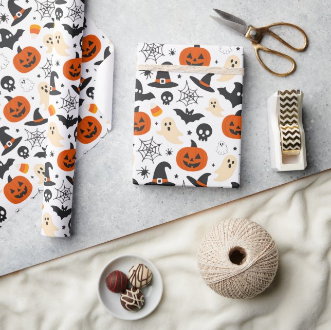 Gruseliger saisonaler Halloween-Muster Geschenkpapier (Kunsthandwerk)