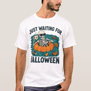 Gruseliger Sommer-Skelett, das nur auf Halloween w T-Shirt