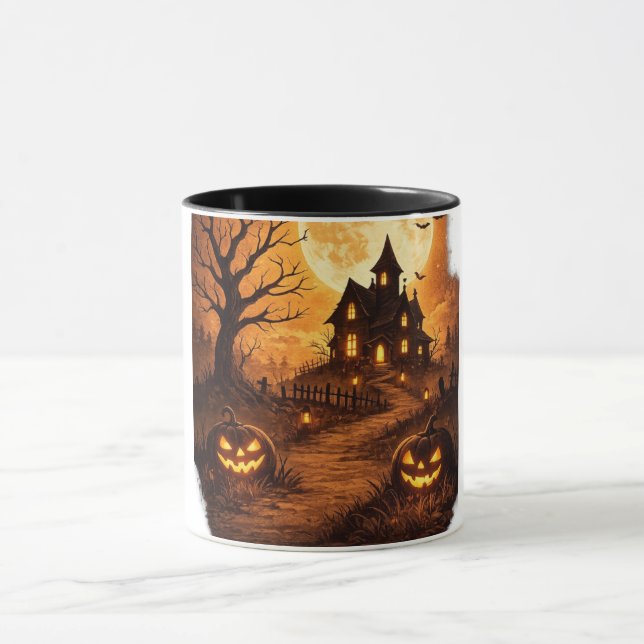 Gruseliges Spukhaus Halloween  Tasse (Zentrum)