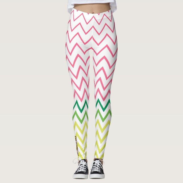 Guac & Glow: Multi-Color Chevron Leggings (Vorderseite)