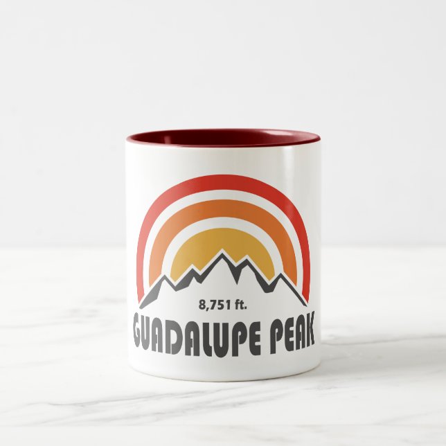 Guadalupe Peak Zweifarbige Tasse (Mittel)