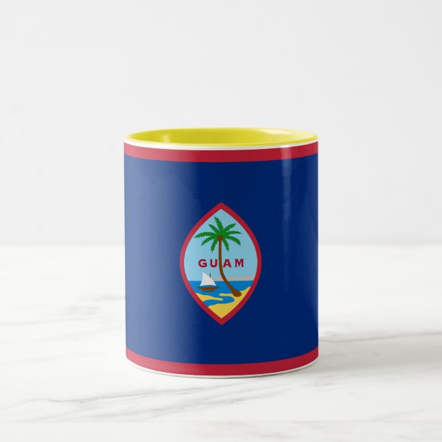 Guam Flag Zweifarbige Tasse (Mittel)