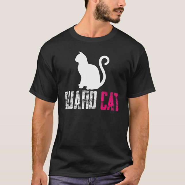 Guard Cat Security And Protect  Present T-Shirt (Vorderseite)