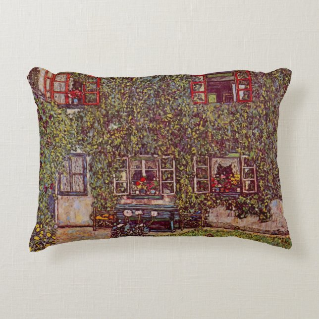 Guardaboschi Haus von Gustav Klimt, Vintage Kunst Zierkissen (Vorderseite)