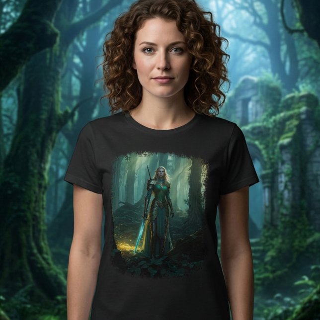 Guardian Elf of the Enchanted Realm T-Shirt (Von Creator hochgeladen)