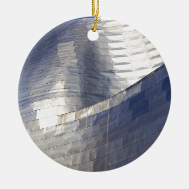 Guggenheim Museum, Bilbao Keramikornament (Vorne)