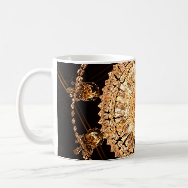 Guildhall Elegante: Antique Chandelier View Kaffeetasse (Links)