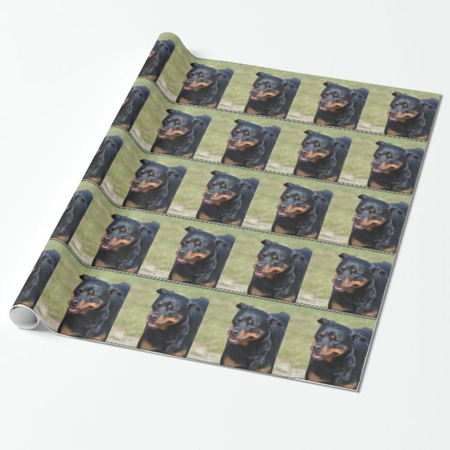 Guileless Rottweiler Geschenkpapier (Ungerollt)