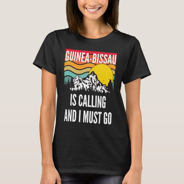 Guinea bissau Is Calling And I Must Go, Wavy Sunse T-Shirt (Vorderseite)