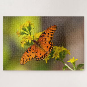 Gulf-Fritillarie oder Passionsfalter auf Goldrute Puzzle