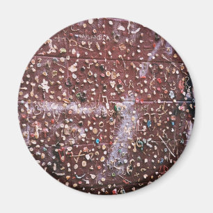Gum Wall Magnet
