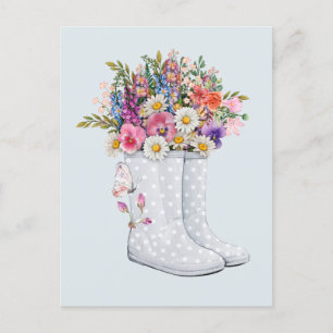 Gummistiefel mit Blumenstrauß Postkarte