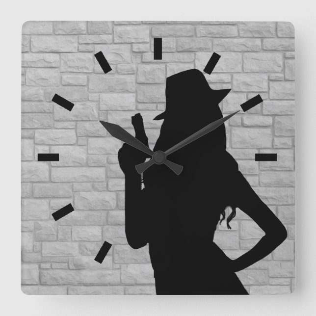 Gun Moll Silhouette Quadratische Wanduhr (Vorderseite)