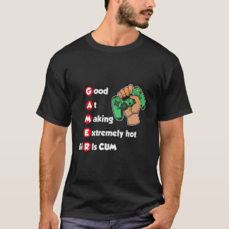 Günstig bei extrem heißen Girls C%M Funny Gamer T-Shirt
