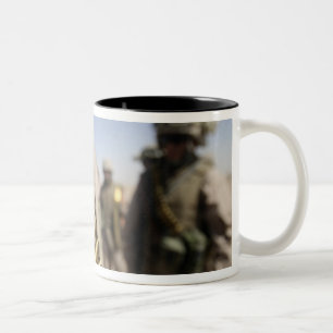 Gurte der Munition mit 50 Kalibern Zweifarbige Tasse
