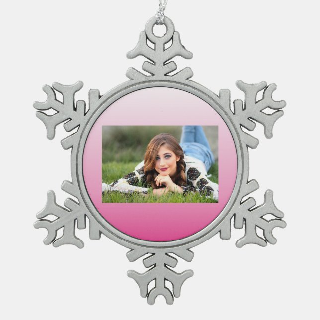 gürtnisch-minimalistisch staubige Rose Kirschblüte Schneeflocken Zinn-Ornament (Vorderseite)