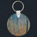 Gustav Klimt Beech Tree Forest Grove Schlüsselanhänger<br><div class="desc">Das Werk basiert auf den klassischen Naturmalereien von Gustav Klimt,  Beech Grove 1,  1902,  ist ein nahes Anwesen eines Buchenwaldes,  in blauen und farbenfrohen Wäldern.</div>
