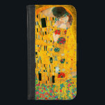 Gustav Klimt Der Kiss iPhone 8/7 Geldbeutel-Hülle<br><div class="desc">iPhone Wallet Case mit Gustav Klimts Ölgemälde mit Goldblatt The Kiss (1908). Ein Mann und eine Frau,  die leuchtende goldene Farben tragen,  sich liebevoll umarmen und in einem Feld von Blume küssen. Ein großartiges Geschenk für Jugendliche und österreichische Kunstliebhaber.</div>