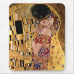 Gustav Klimt: Der Kuss (Detail) Mousepad<br><div class="desc">Eine schöne klassische Mausunterlage,  die ein romantisches Paar teilt einen Kuss,  gemalt vom österreichischen Symbolistmaler Gustav Klimt kennzeichnet.</div>