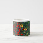 Gustav Klimt Flower Garden Espressotasse<br><div class="desc">Espresso Cup mit Gustav Klimts Ölgemäldegarten mit Sonnenblumen (1907). Ein wunderschöner Garten mit Sonnenblumen und exquisiten blauen,  roten,  lila,  rosa und weißen Blume. Ein großartiges Geschenk für Jugendliche und österreichische Kunstliebhaber.</div>