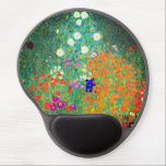 Gustav Klimt Flower Garden Gel Mousepad<br><div class="desc">Gel Mouse Pad mit Gustav Klimts Ölgemälde Blumengarten (1906). Ein schöner Garten mit lila,  roten,  weißen,  blauen und orangefarbenen Blume. Ein großartiges Geschenk für Jugendliche und österreichische Kunstliebhaber.</div>