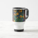 Gustav Klimt Flower Garden Reisebecher<br><div class="desc">Travel Mug mit Gustav Klimts Ölgemälde Farm Garden mit Sonnenblumen (1907). Ein wunderschöner Garten mit Sonnenblumen und exquisiten blauen,  roten,  lila,  rosa und weißen Blume. Ein großartiges Geschenk für Jugendliche und österreichische Kunstliebhaber.</div>