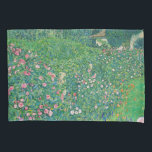 Gustav Klimt - Italienische Gartenlandschaft Kissenbezug<br><div class="desc">Italienische Gartenlandschaft / Italienische Kulturlandschaft - Gustav Klimt,  Öl auf Leinwand,  1913</div>