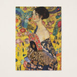 Gustav Klimt Lady mit Fan Art Nouveau Malerei<br><div class="desc">Gustav Klimt Lady mit Fan Art Nouveau Malerei Dieses Halbportrait einer schönen Frau zeigt einen gelben Hintergrund mit asiatischen Ornamenten, bunten Vögeln und Lotus Blume. Die Dame trägt ein Kleid im Stil eines Kimono, das mit Motiven eines chinesischen Drachenkleides bedruckt ist. Schöne künstlerisch romantische dekorative Kunstmalerei. Weitere Geschenke von Gustav...</div>