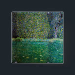 Gustav Klimt - Park Schloss Kammer am Attersee Button<br><div class="desc">Salzkammersee / Schloss Kammer am Attersee / Schloss Kammer am Attersee - Gustav Klimt,  Öl auf Leinwand,  1910</div>
