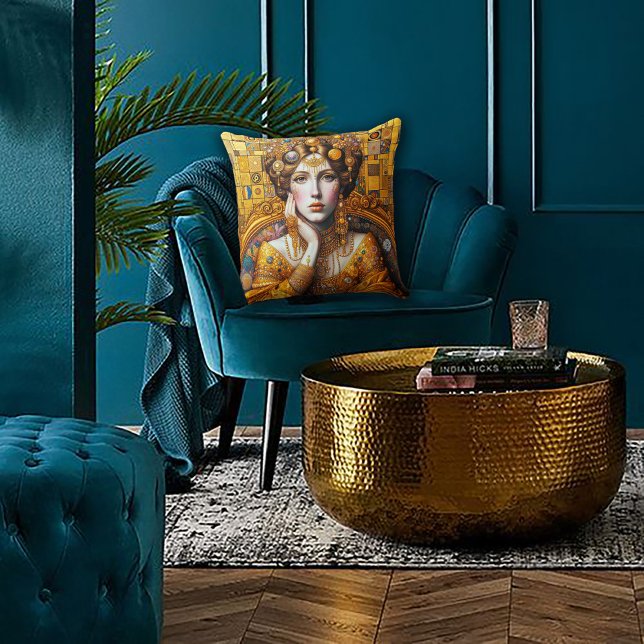 Gustav Klimt Seated Woman Kissen (Von Creator hochgeladen)