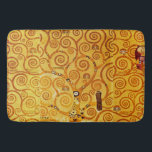 Gustav Klimt Tree of Life: Jugendstil-Symbolist Badematte<br><div class="desc">Mit diesem Meisterwerk, dem "Baum des Lebens" von Gustav Klimt (aus der Stilfrize), können Sie Ihren Platz stärken. Dieses gefeierte Jugendstil-Kunstwerk besticht durch seine schwindelerregenden, goldenen Äste, komplizierten Muster und symbolischen Motive, die die Reise, Verbindung und Wachstum des Lebens darstellen. Klimts prächtige, goldene, mosaikähnliche Details und abstrakte Formen schaffen ein...</div>