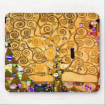 Gustav Klimt Tree of Life Mousepad<br><div class="desc">Mauspad mit Gustav Klimts Wandgemälde Der Baum des Lebens,  Die Stilfriese (1905-1911). Es besteht aus drei Mosaiken: Die Erwartung,  Ritter und die Embrace. Eine schöne Frau,  ein goldener Baum und zwei Liebhaber in einer Umarmung werden dargestellt. Ein wunderbares Geschenk für Jugendliche und österreichische Kunstliebhaber.</div>