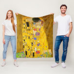 Gustav Klimts berühmtes Bild von Kiss Fleecedecke<br><div class="desc">Gustav Klimts berühmtes Gemälde "Der Kuss" Fleece Blanket. Berühmtes Bild von Gustav Klimt.</div>