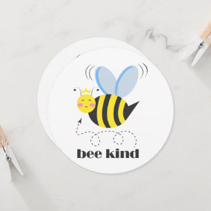 Gute Bienenprinzessin mit Krone und Slogan Bee Kin Einladung